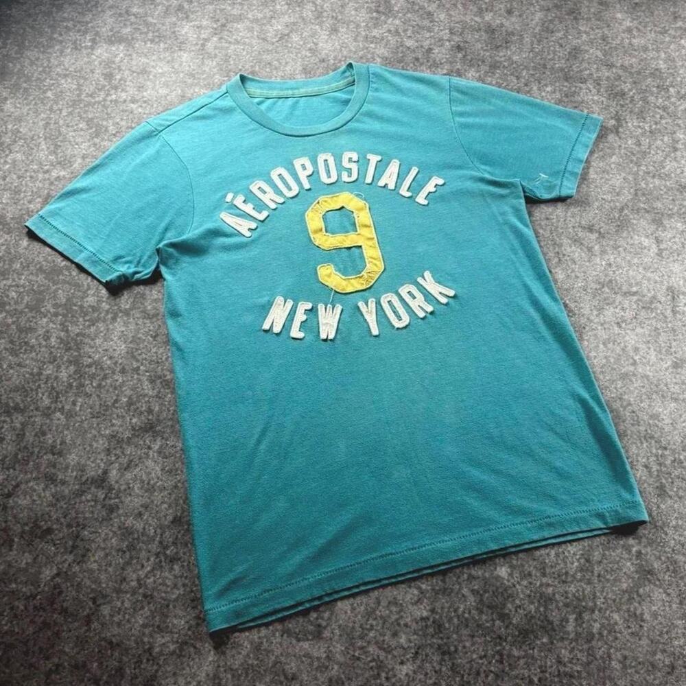 Aeropostale New York 9 Teal Applique T-Shirt Men’s Small Y2K Varsity Preppy Tee